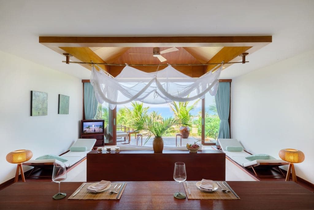 rooms-2-bedrooms-oceanview-suite-child-without-extra-bed