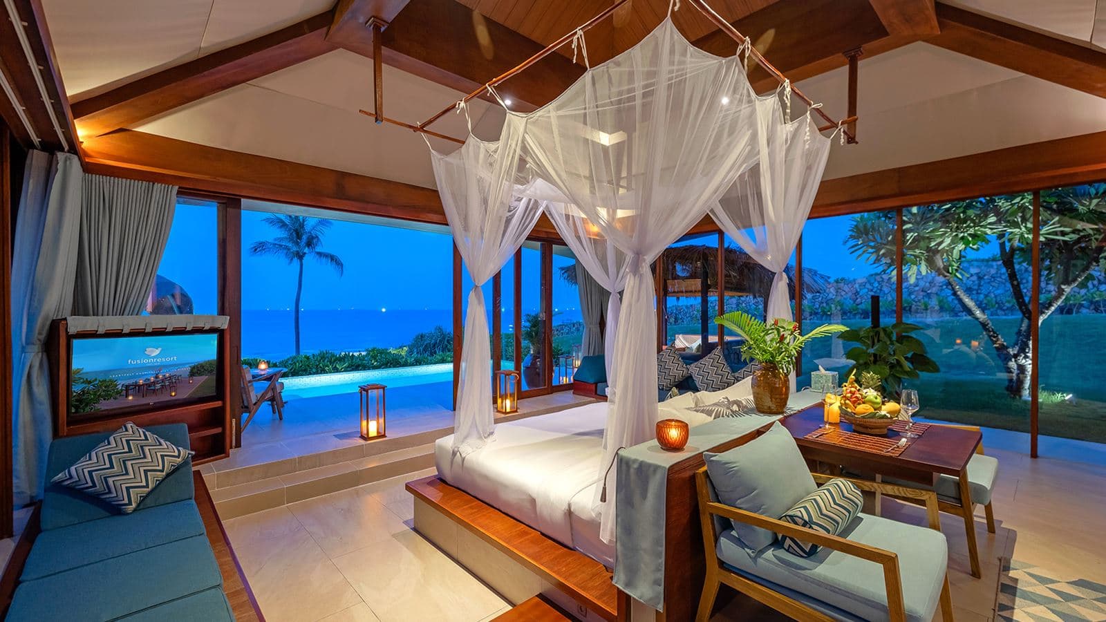 rooms-beachfront-pool-villa