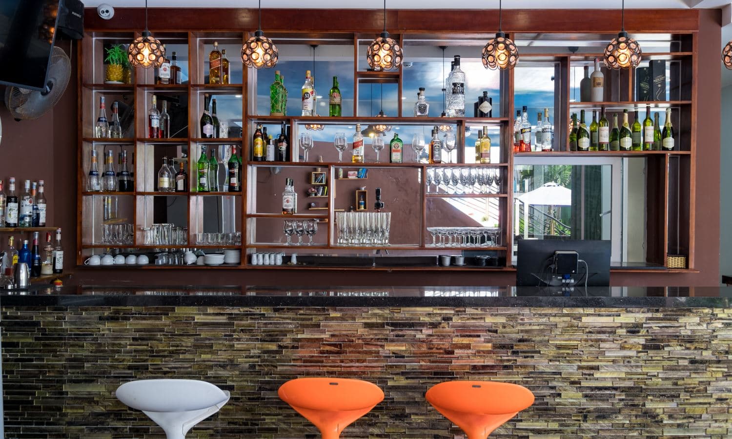 bars-pool-bar