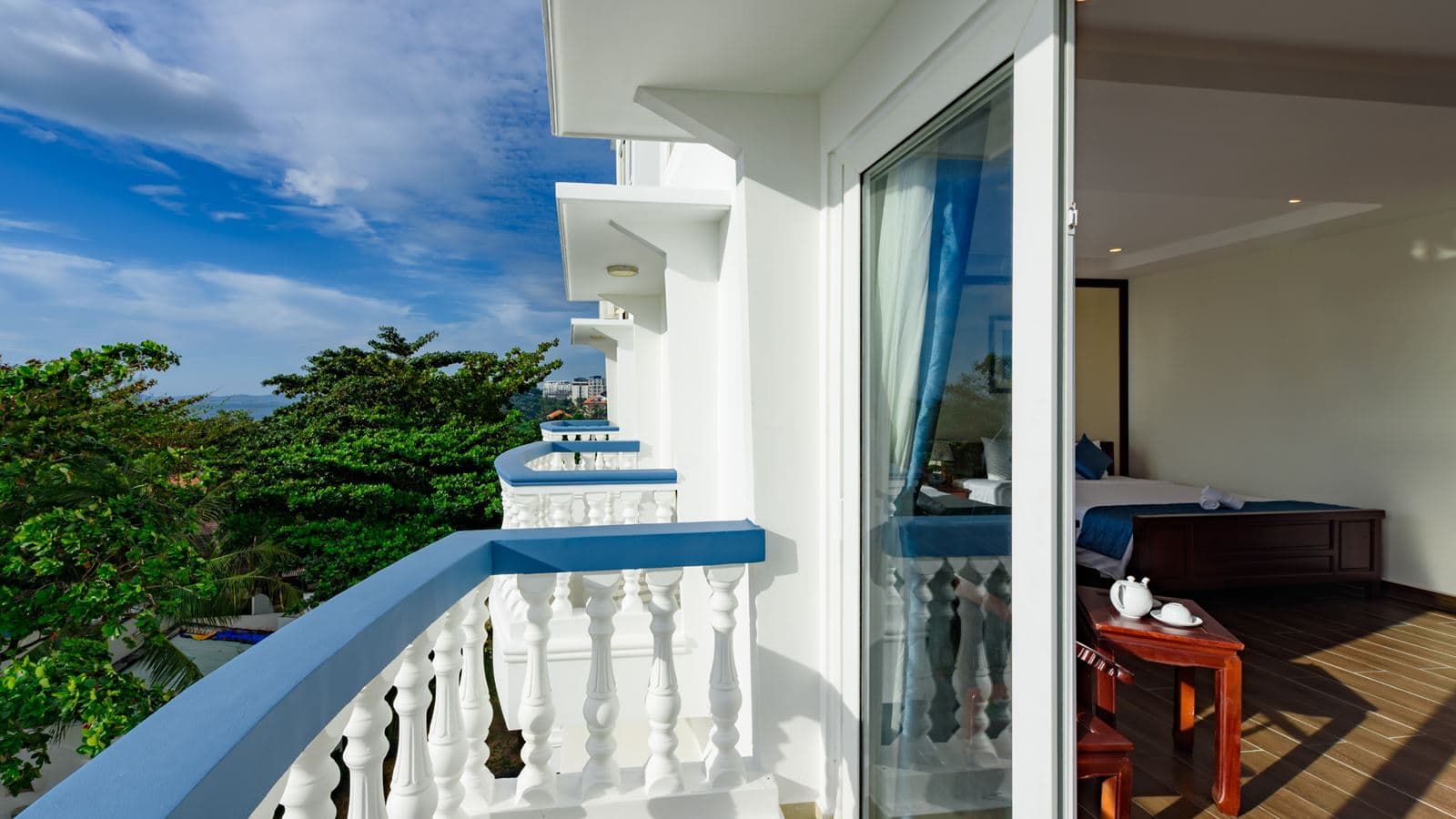 rooms-executive-family-balcony-no-extra-bed