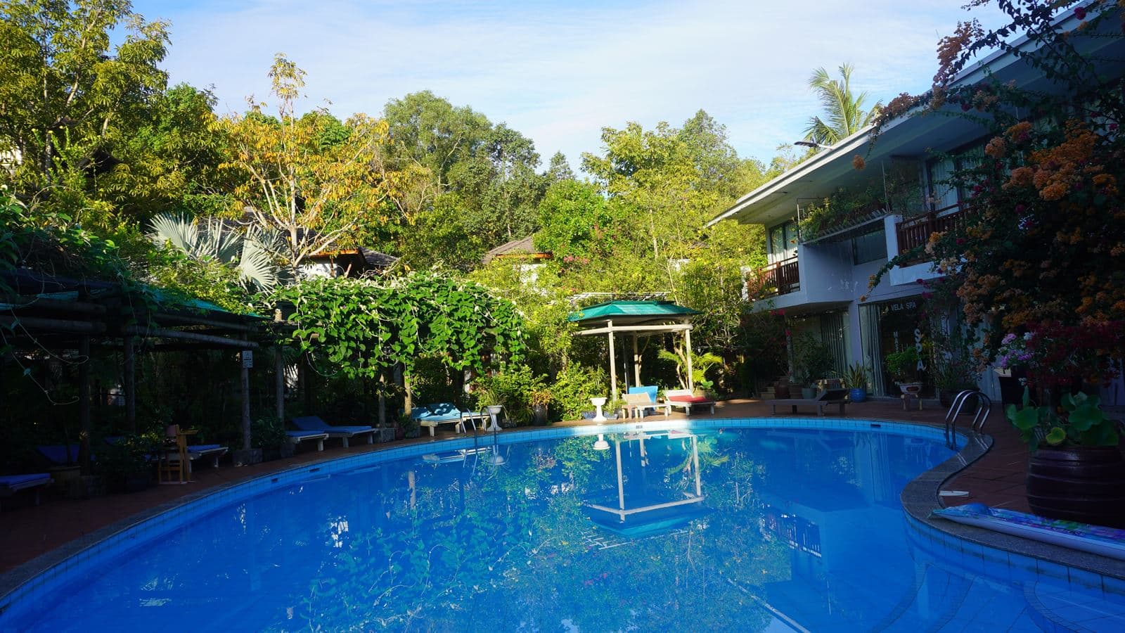 pools-pools