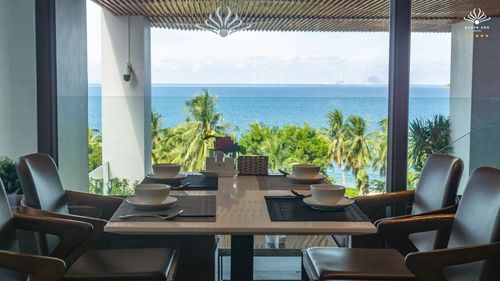 restaurants-pool-bar-restaurant