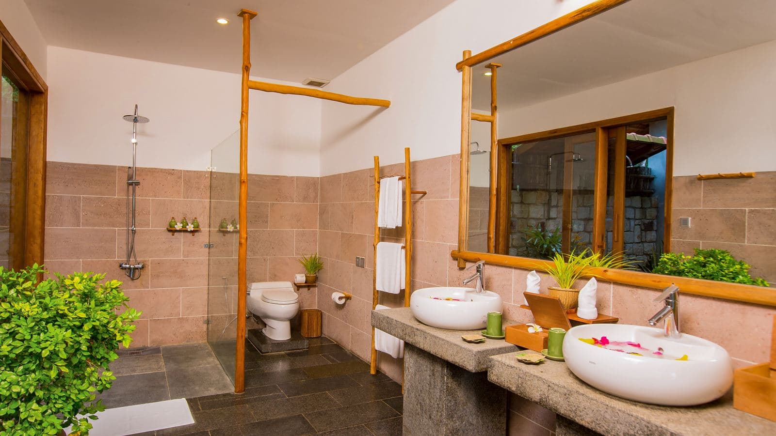 rooms-beachfront-pool-villa
