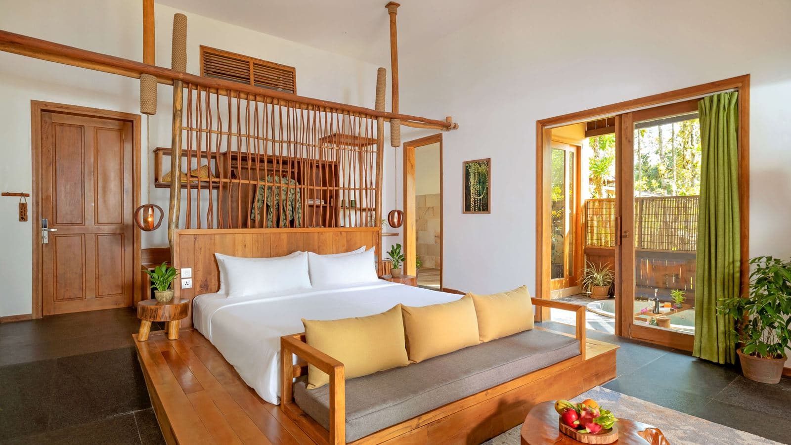rooms-beachfront-pool-villa-child-without-extra-bed
