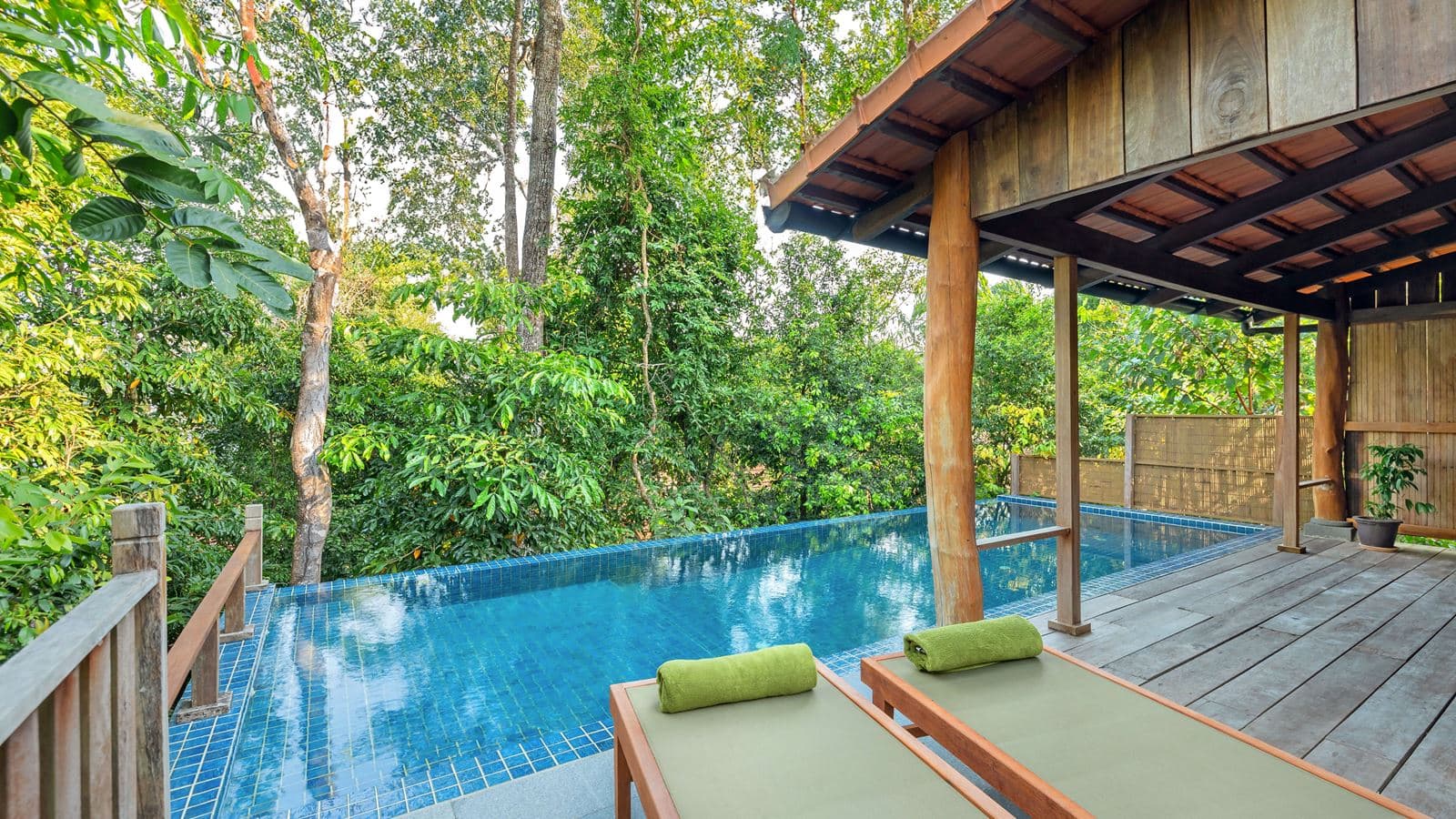 rooms-hillside-pool-villa