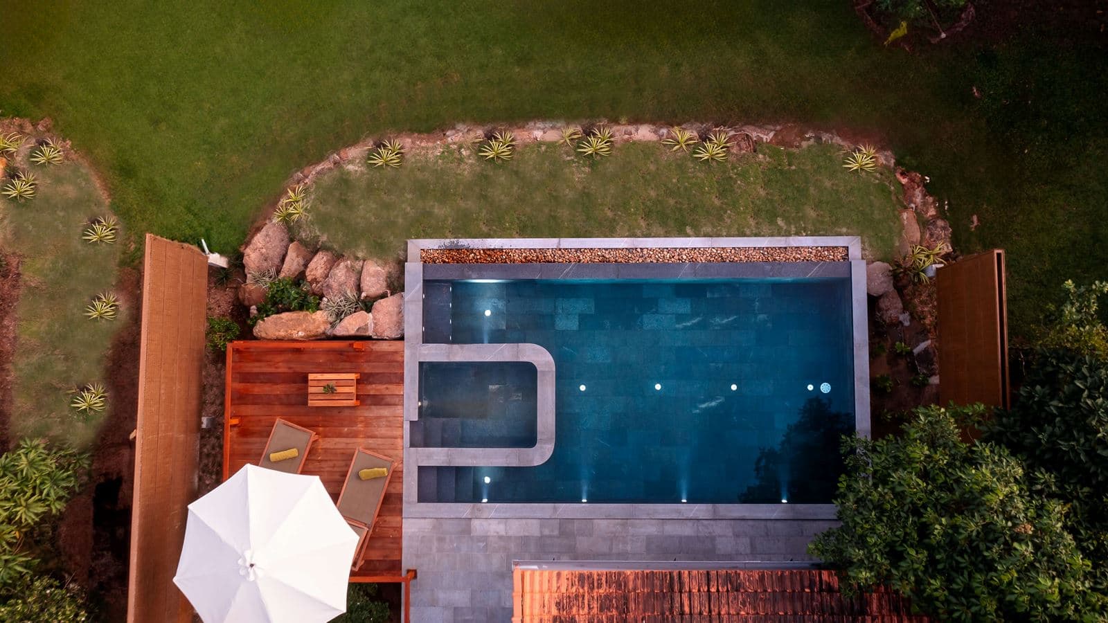 rooms-green-pool-villa