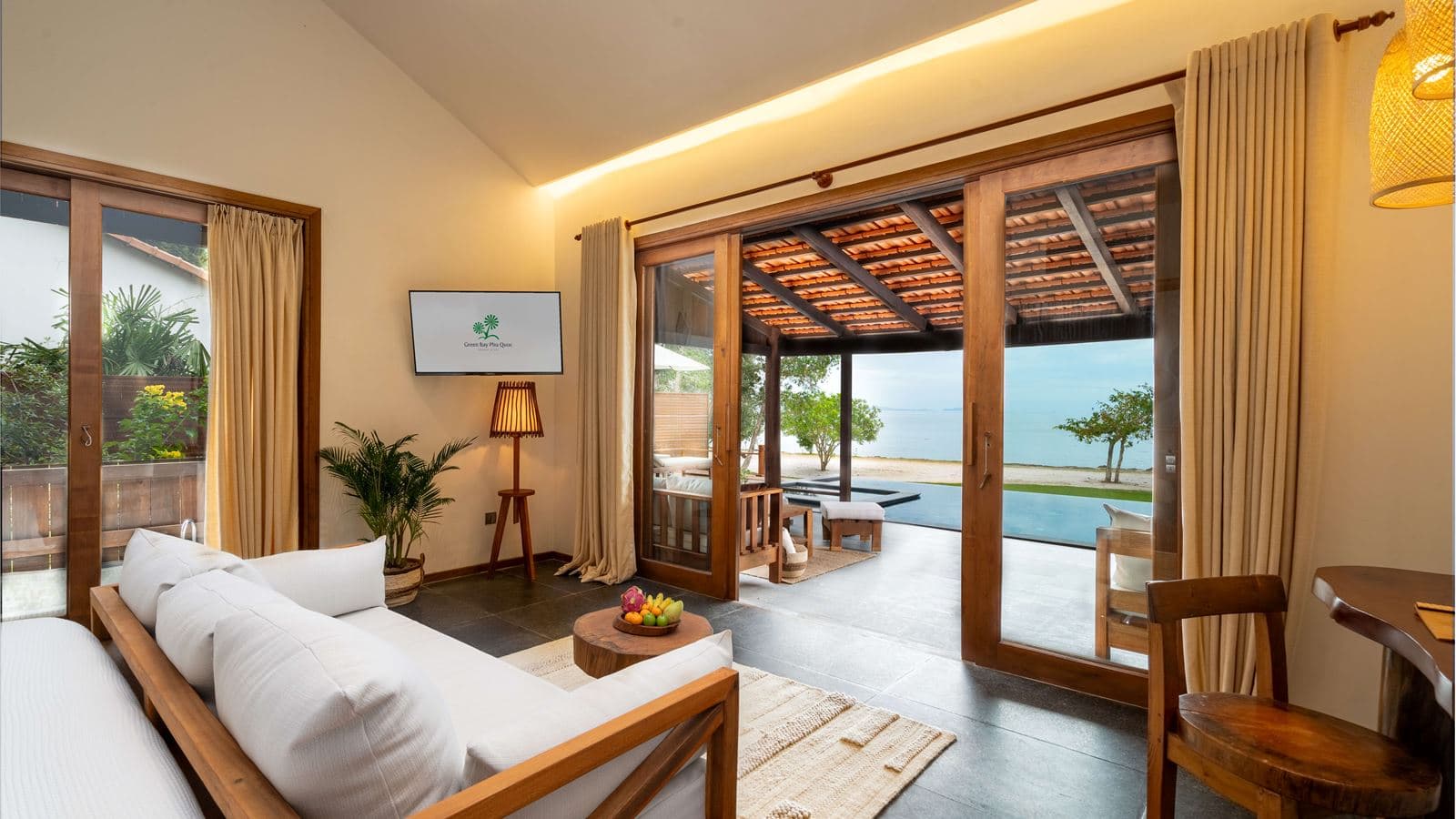 rooms-green-pool-villa