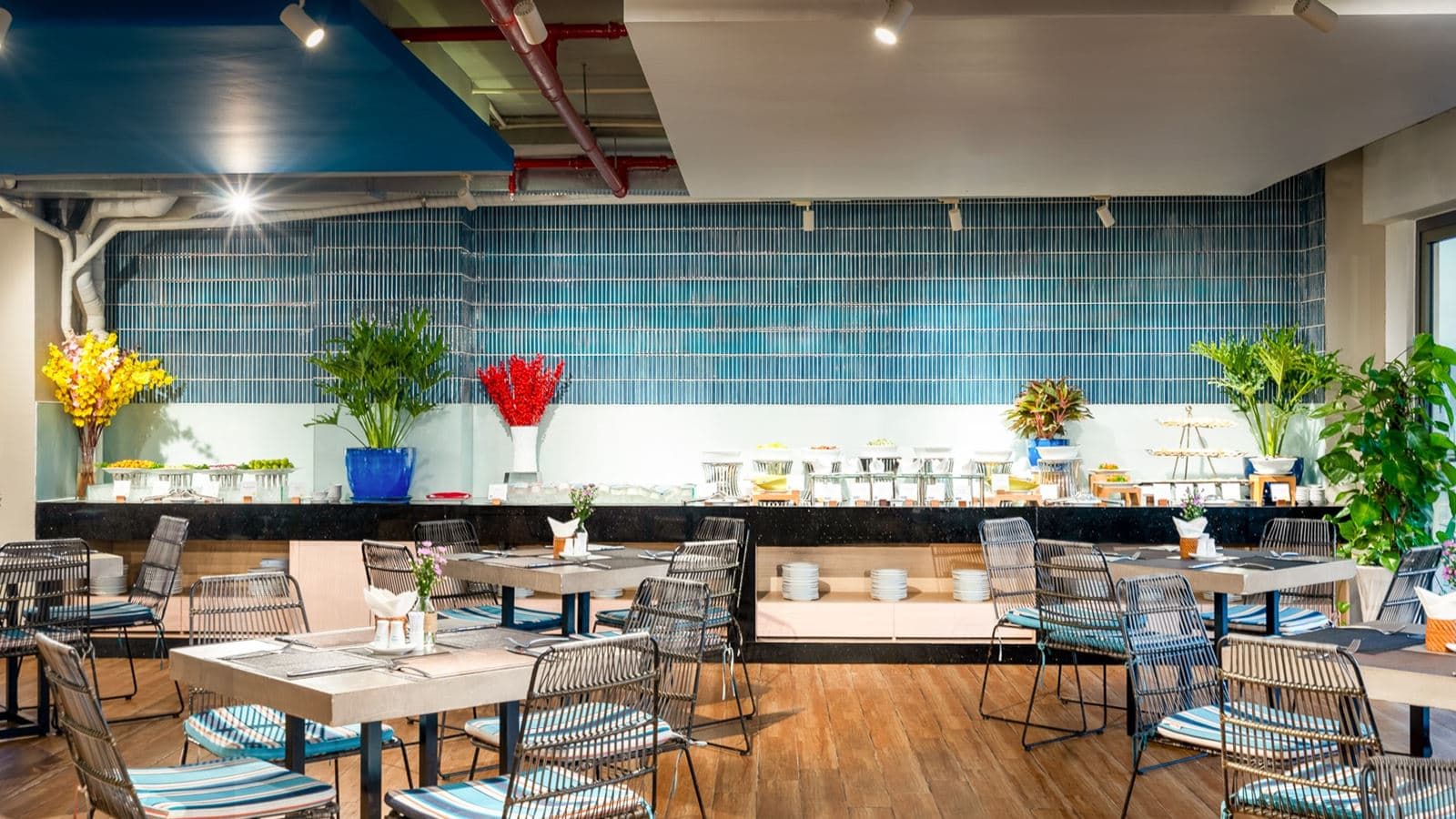 restaurants-restaurants