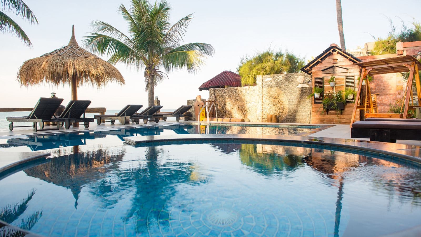 pools-outdoor-childrens-pool