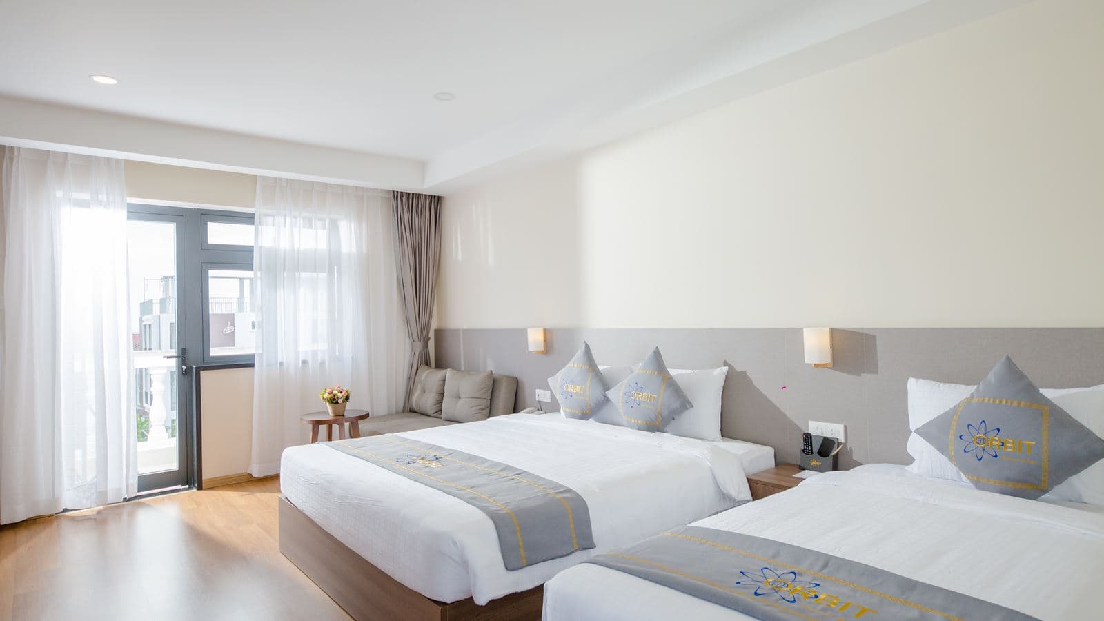rooms-premier-deluxe-mountain