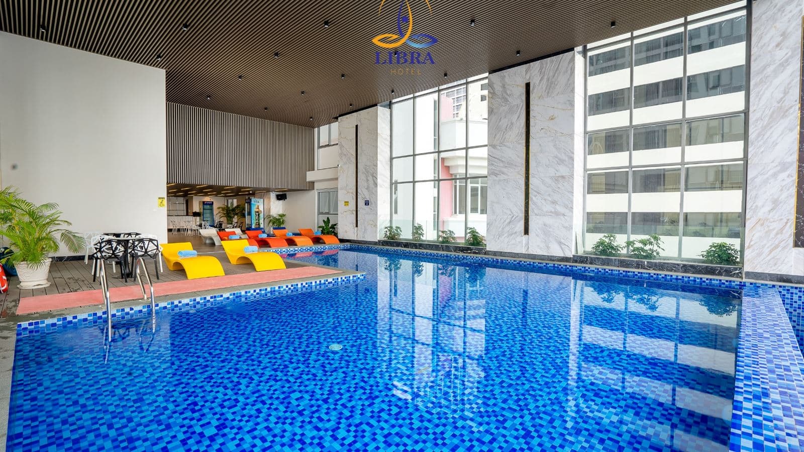 pools-indoor-pool