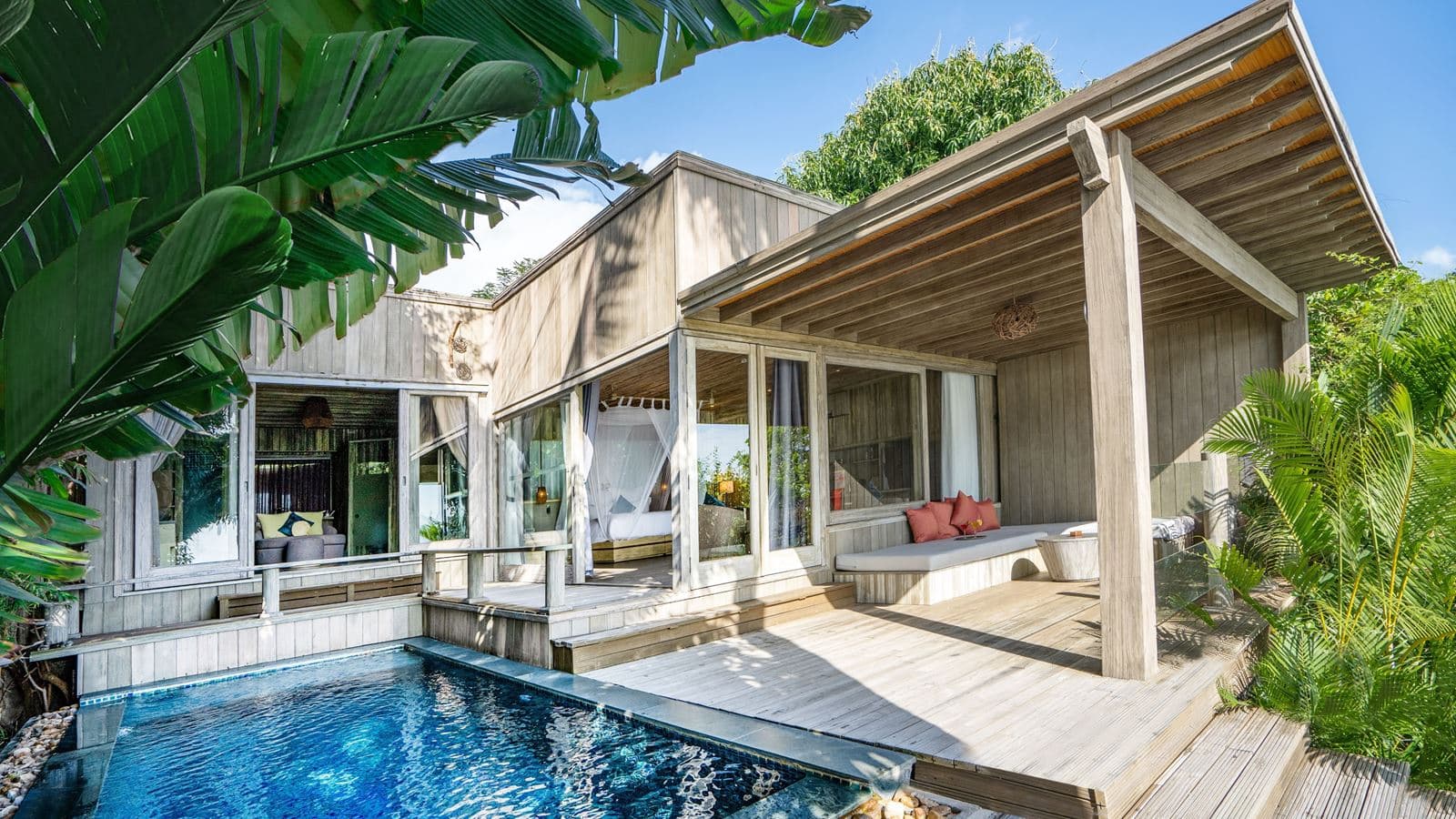 rooms-beachfront-pool-villa