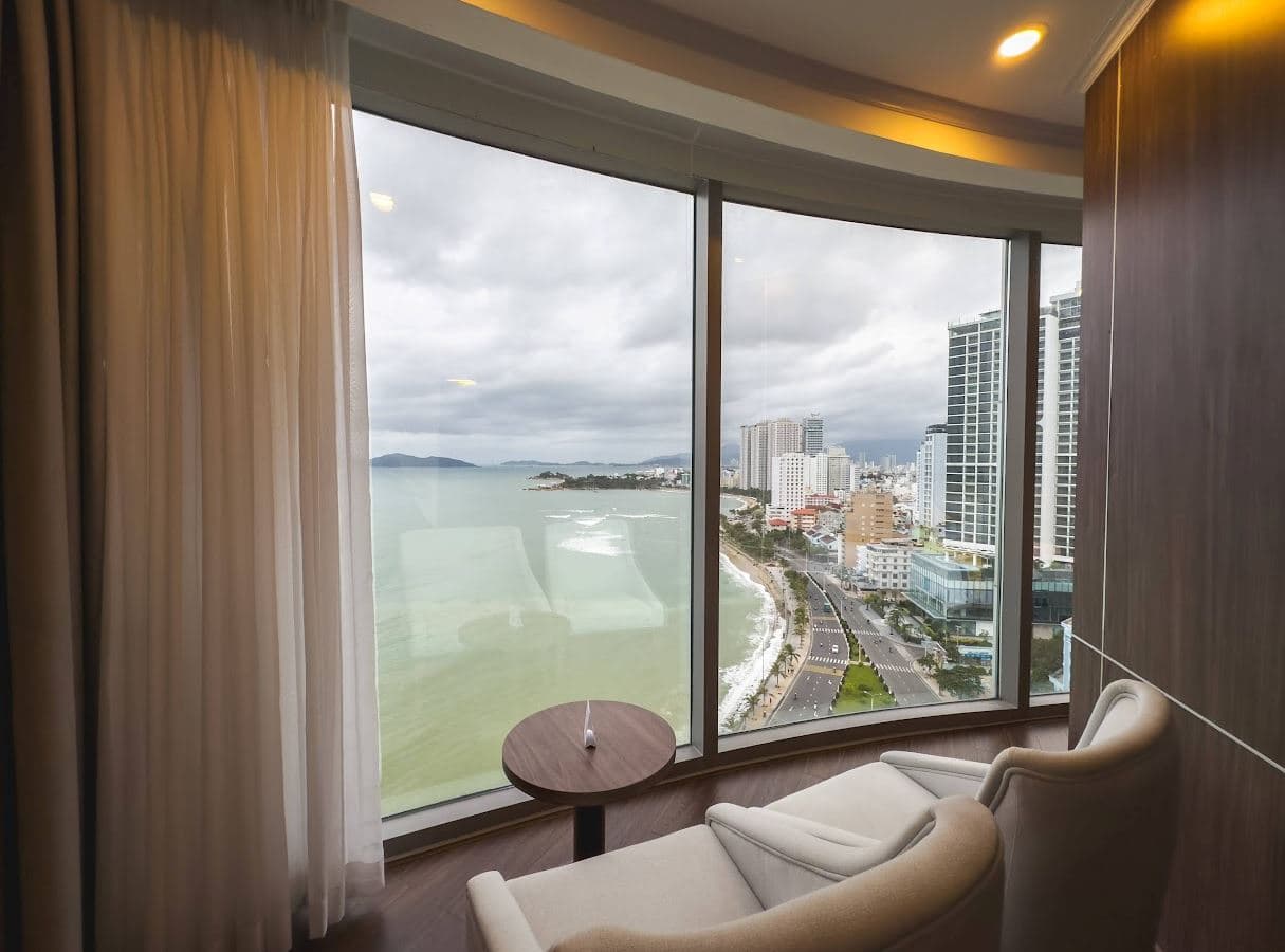 rooms-junior-suite