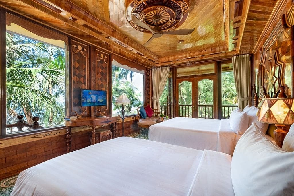 rooms-room-triple-beachfront