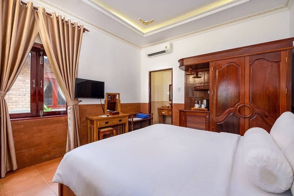 rooms-room-superior-garden-view