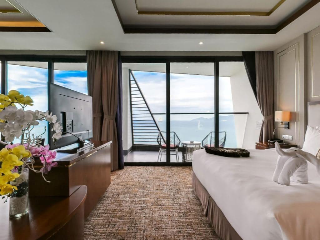 rooms-suite-room