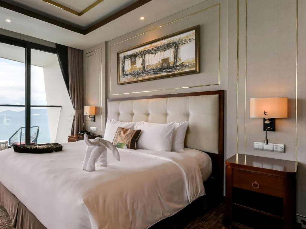 rooms-suite-room