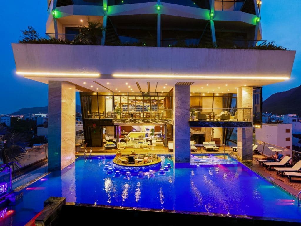 pools-pools