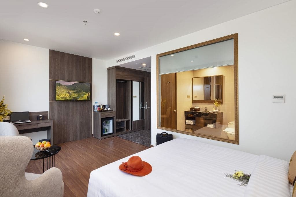 rooms-studio-with-balcony-child-without-extra-bed
