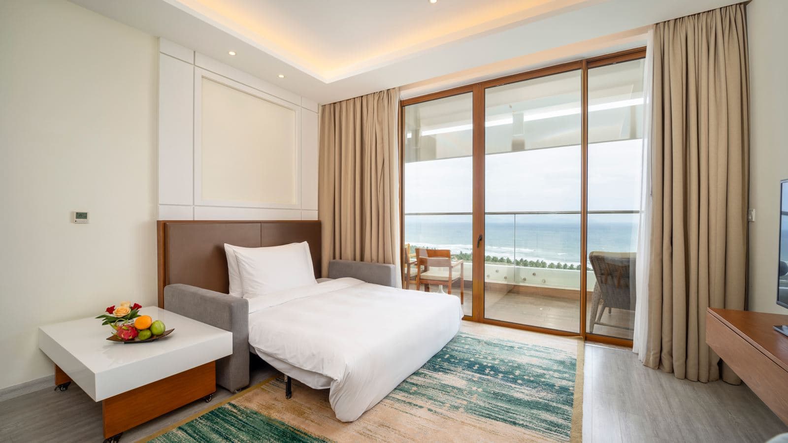 rooms-seaview-interconnected-studio-sofa-bed