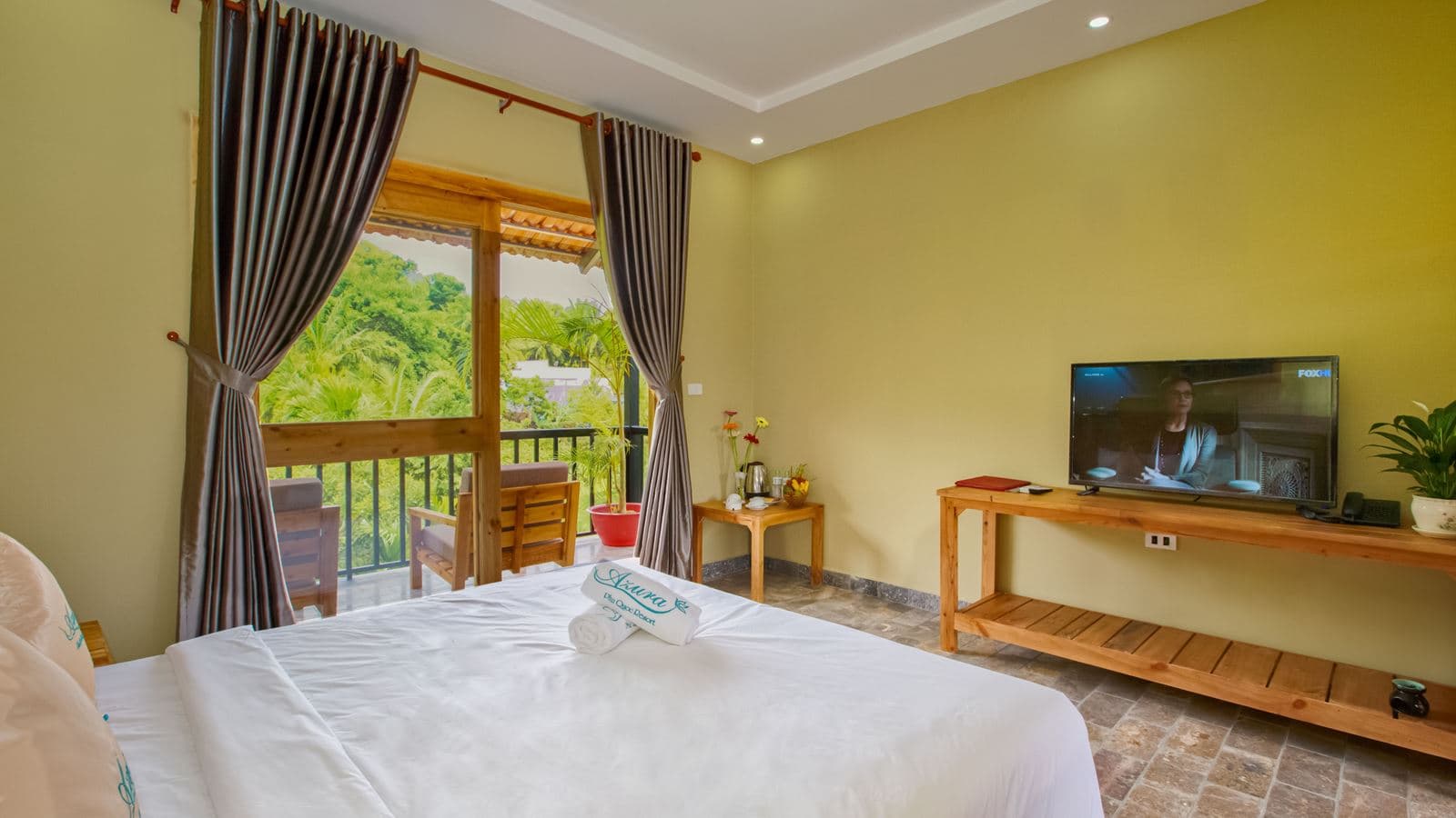 rooms-superior-room