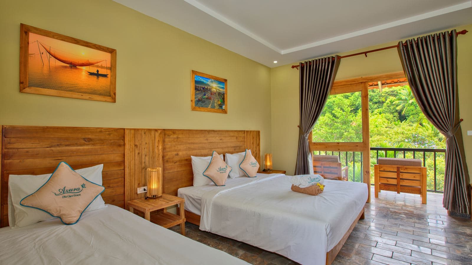 rooms-superior-room