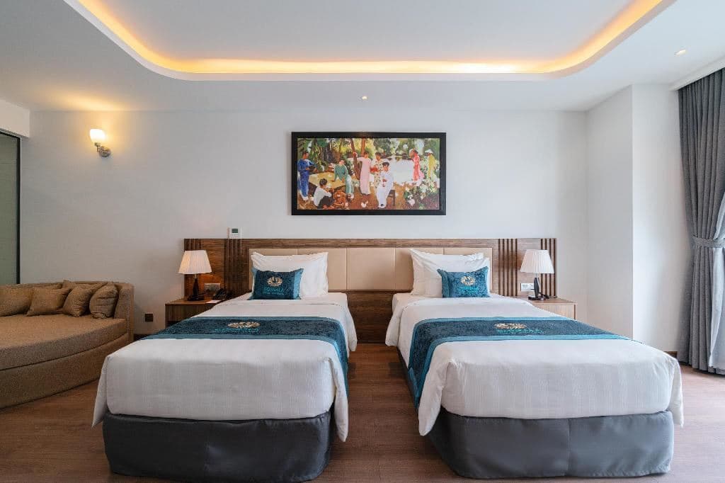 rooms-executive-city-view-with-balcony