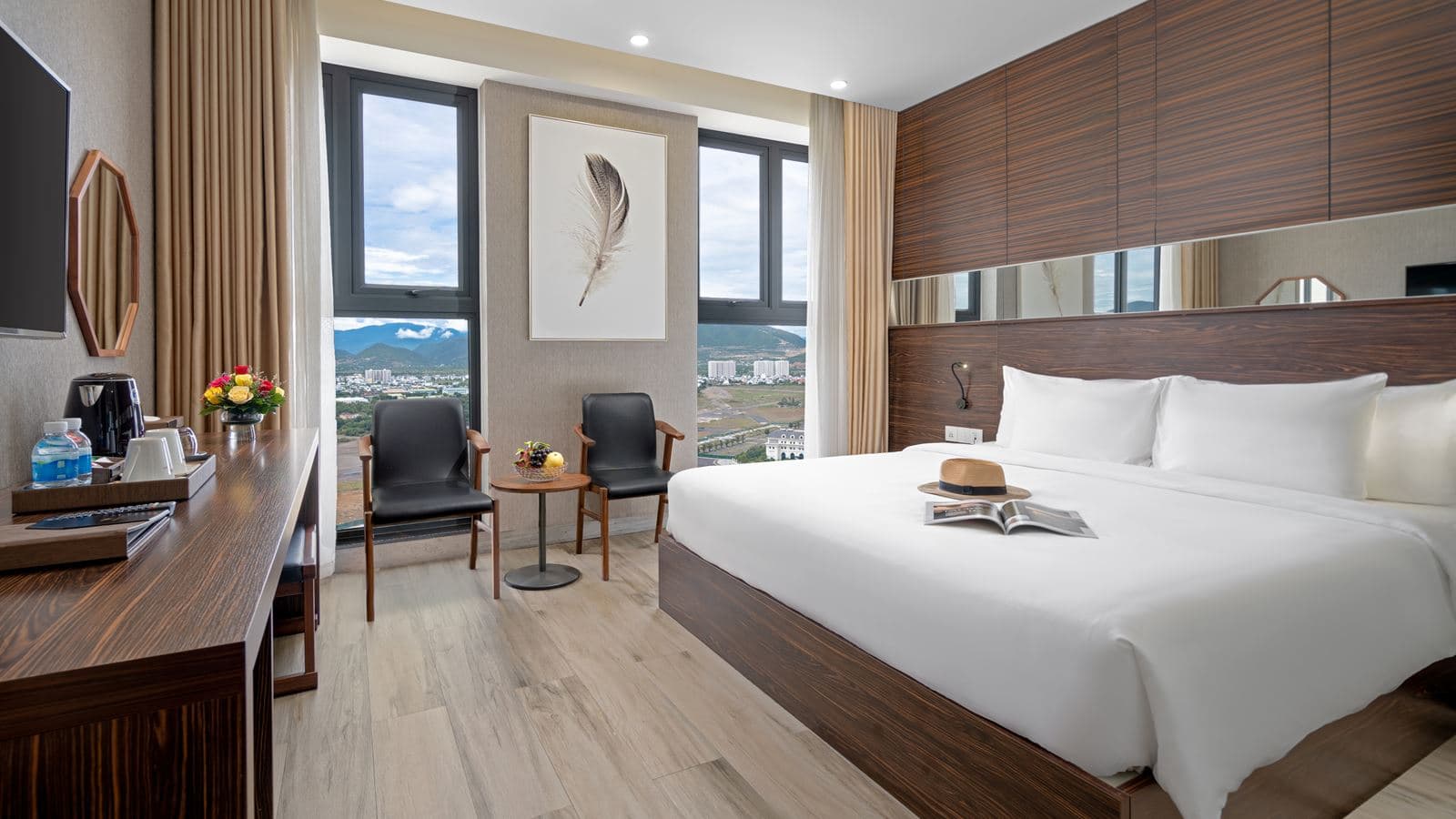 rooms-deluxe-room