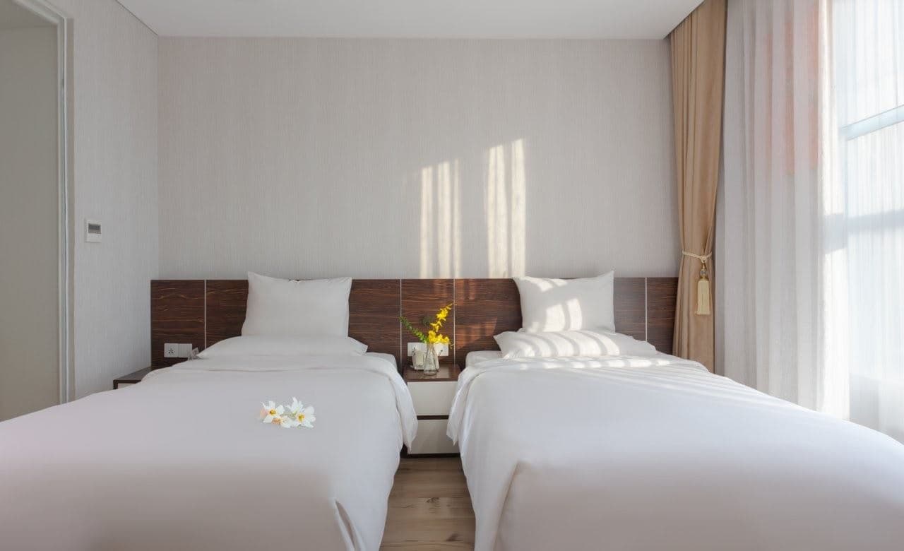 rooms-deluxe-room