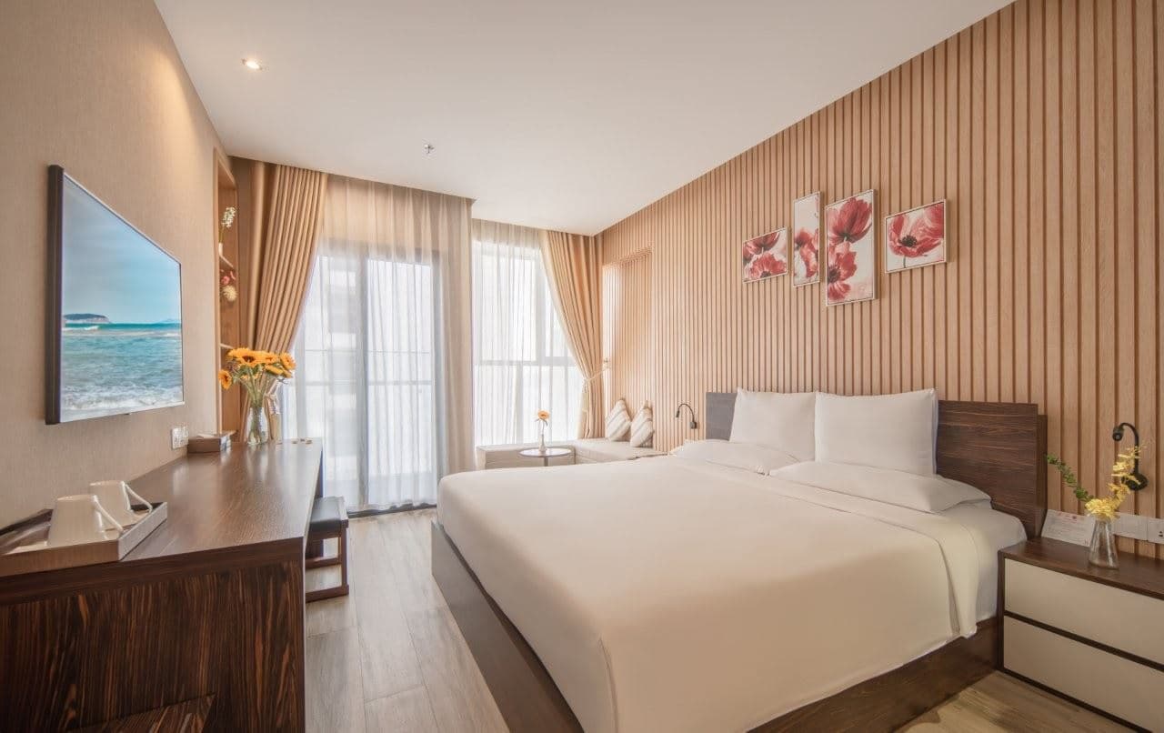 rooms-senior-with-balcony-child-without-extra-bed