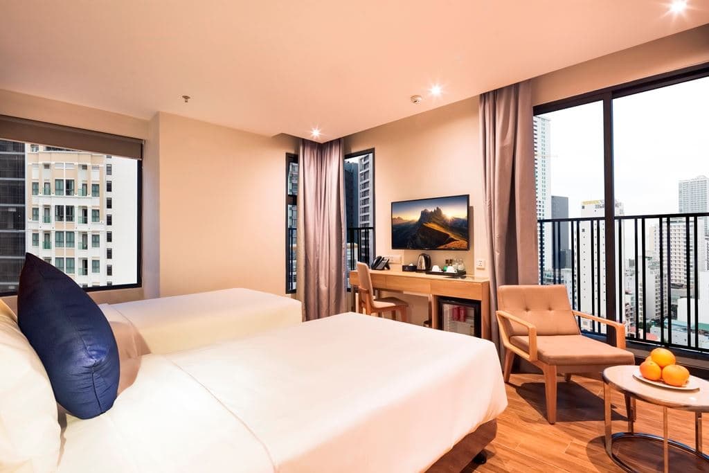 rooms-executive-city-view-with-balcony