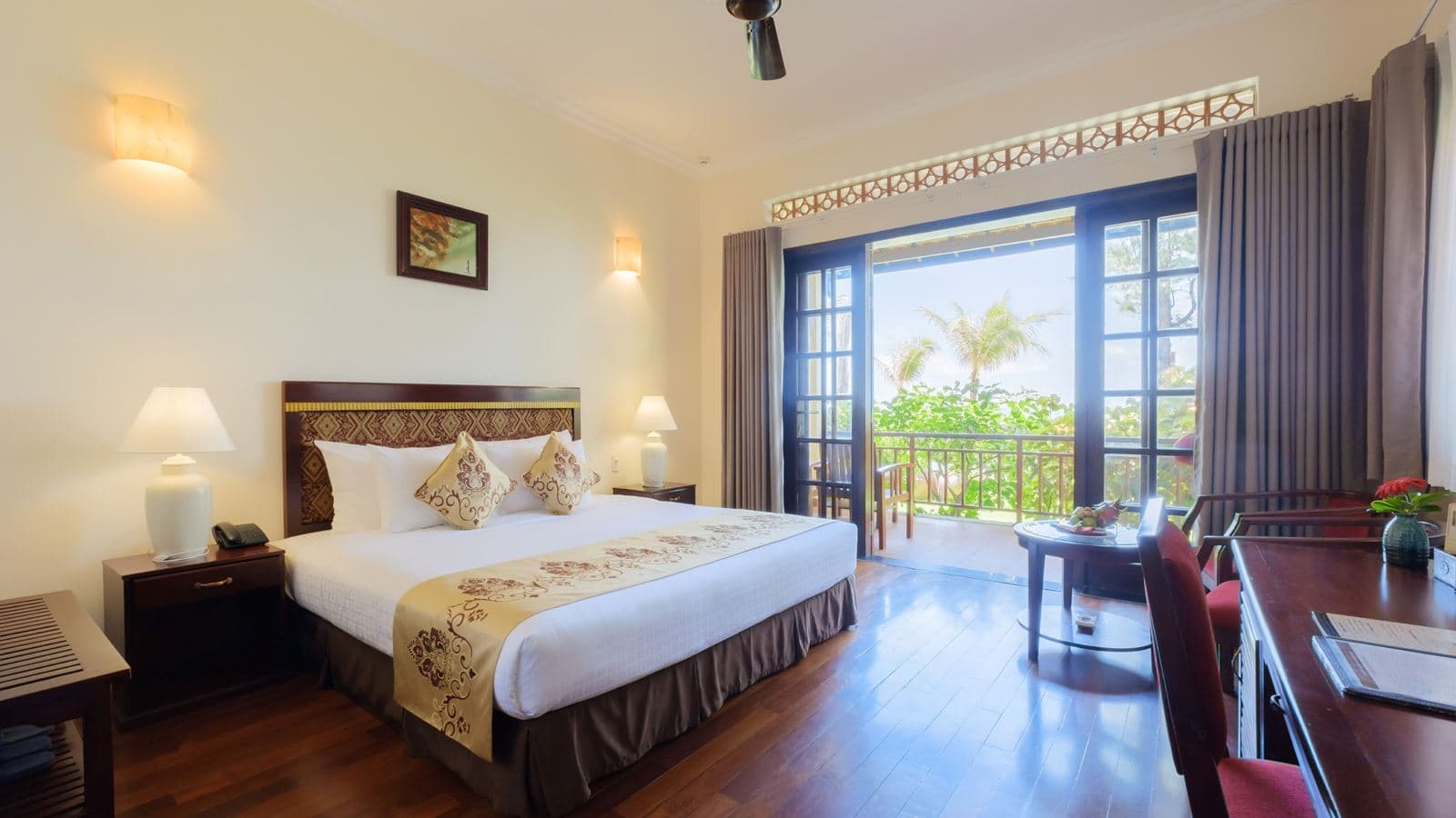 rooms-bungalow-beachfront