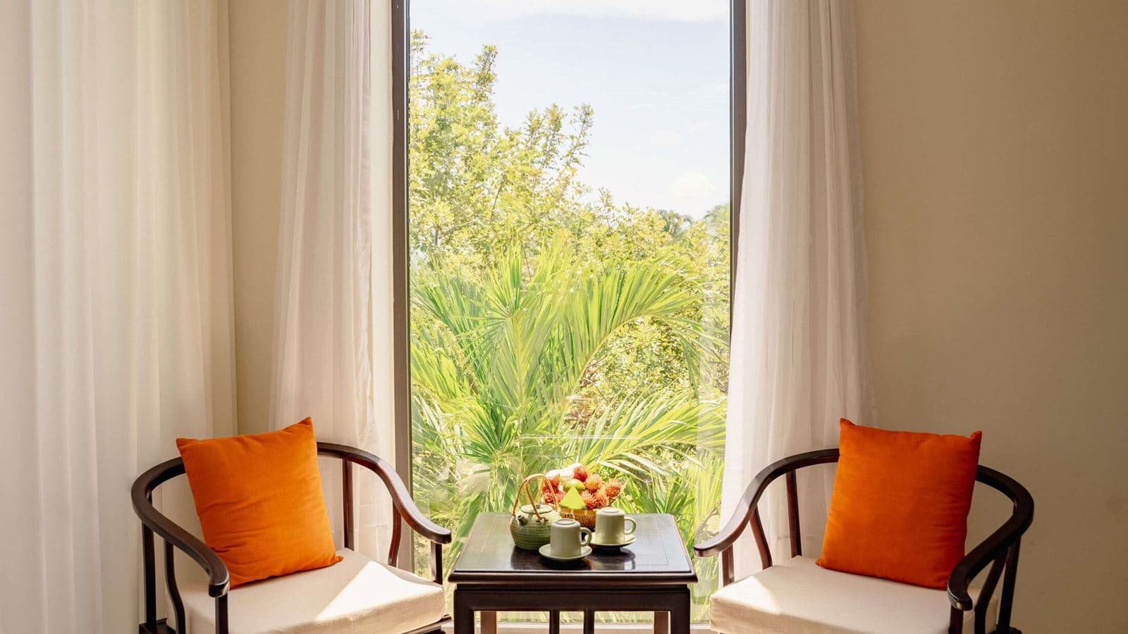 rooms-pax-junior-suite