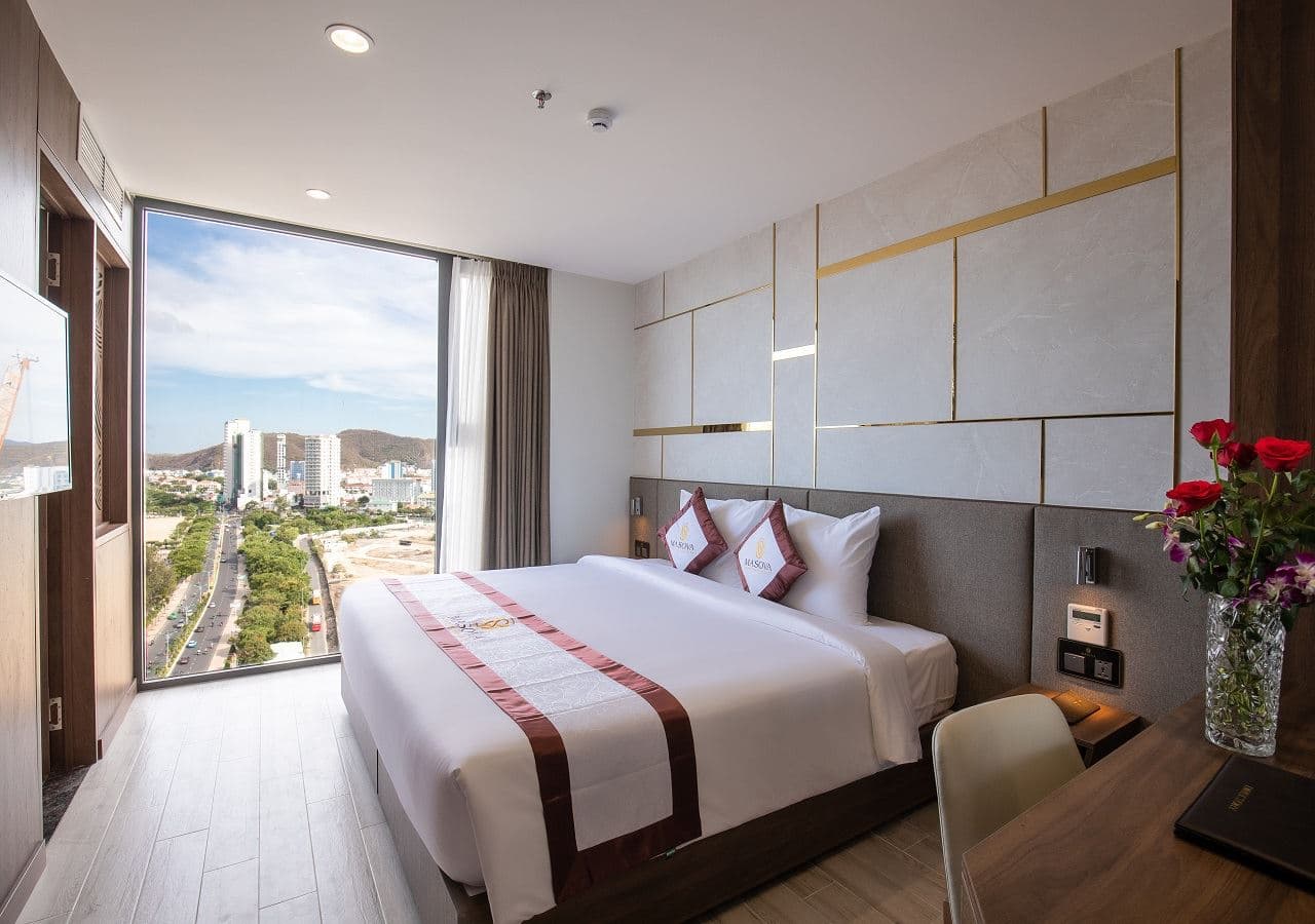 rooms-deluxe-seaview
