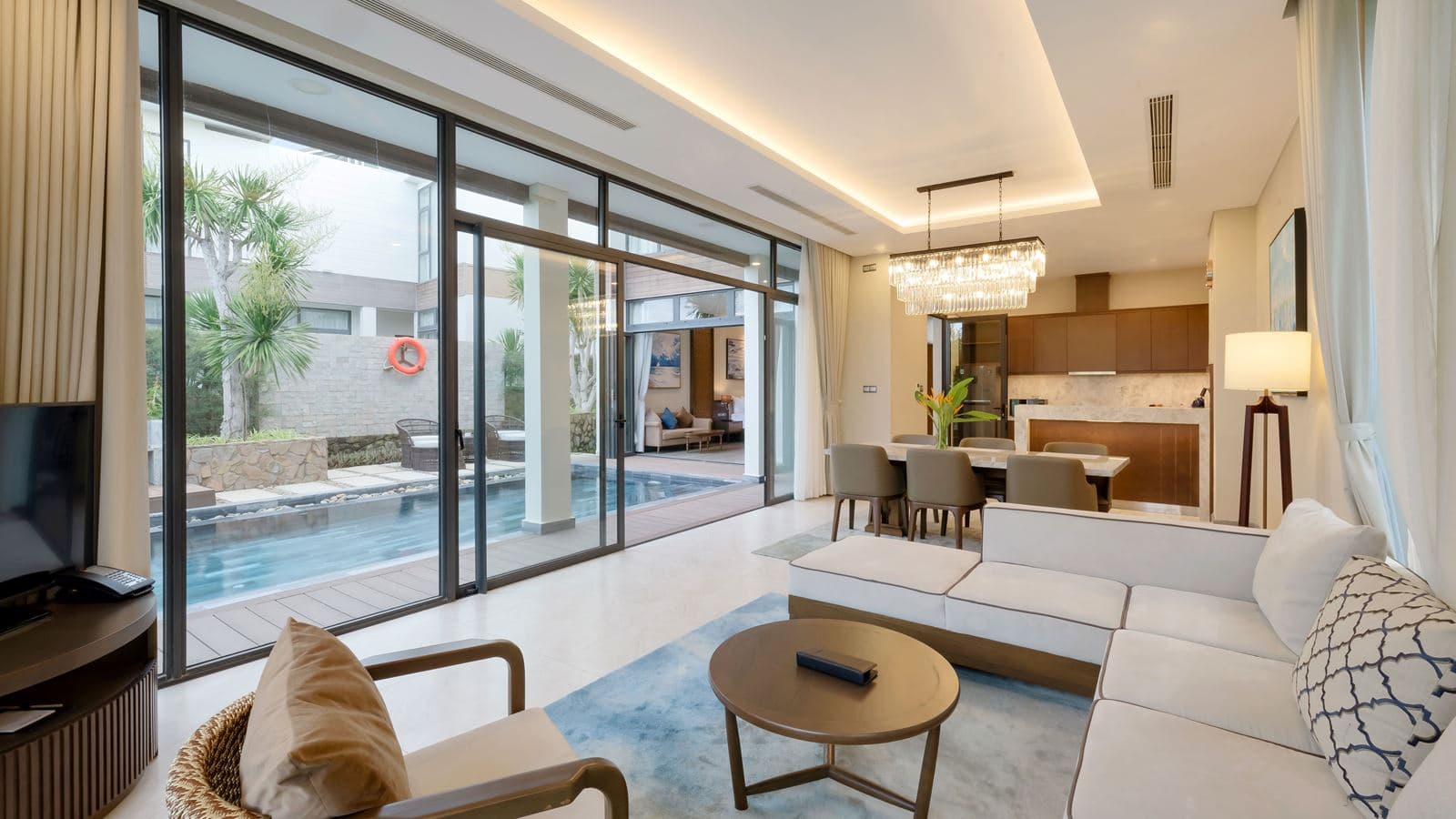 rooms-3bedroom-duplex-garden-view-with-pool-villa