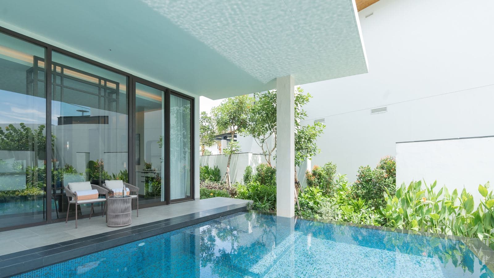 rooms-lagoon-villa-one-bedroom-with-pool