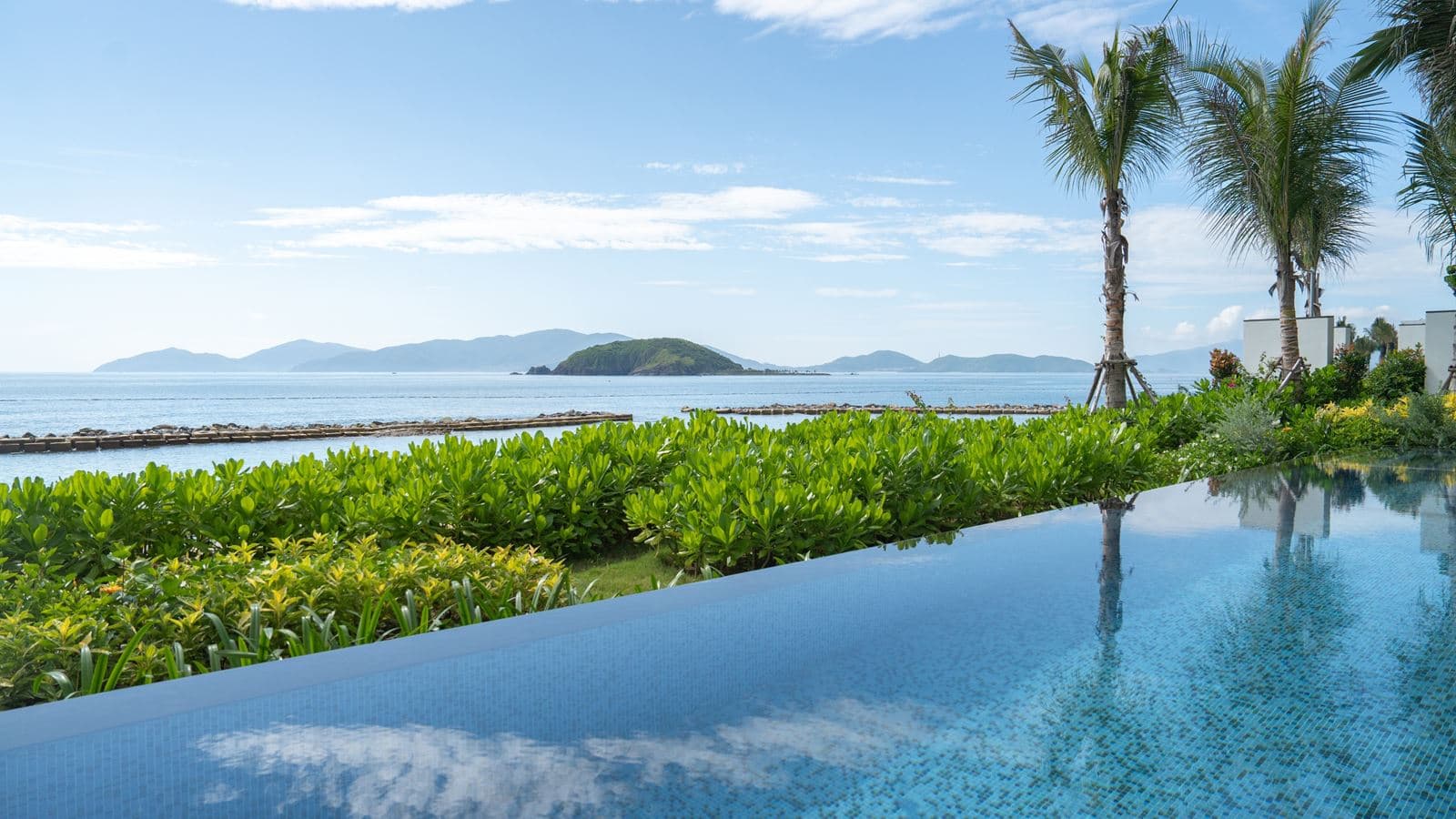 rooms-gran-ocean-villa-four-bedroom-with-pool