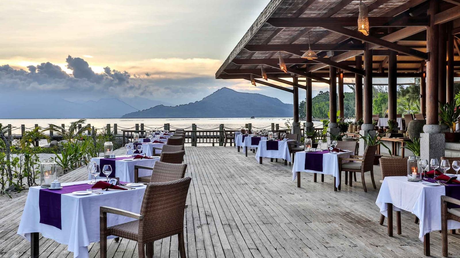 restaurants-pillar