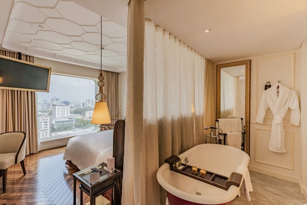 rooms-grand-deluxe-room