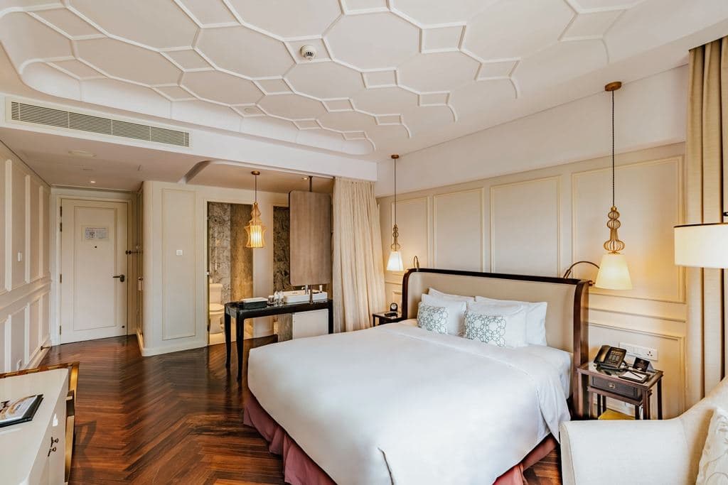 rooms-deluxe-kingtwin-room