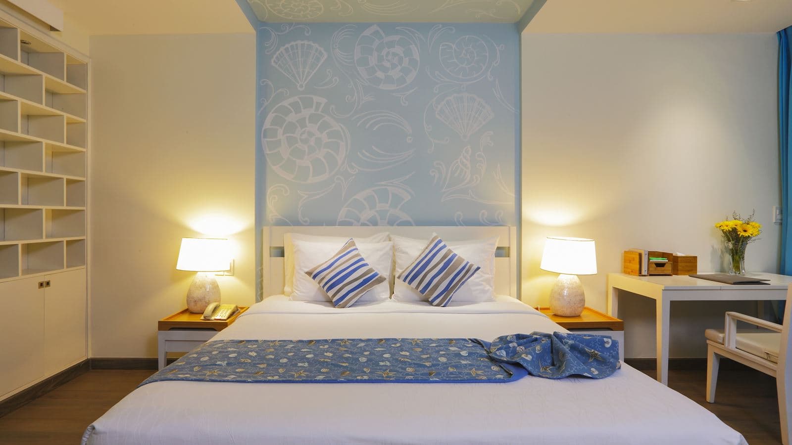 rooms-azul-garden-view