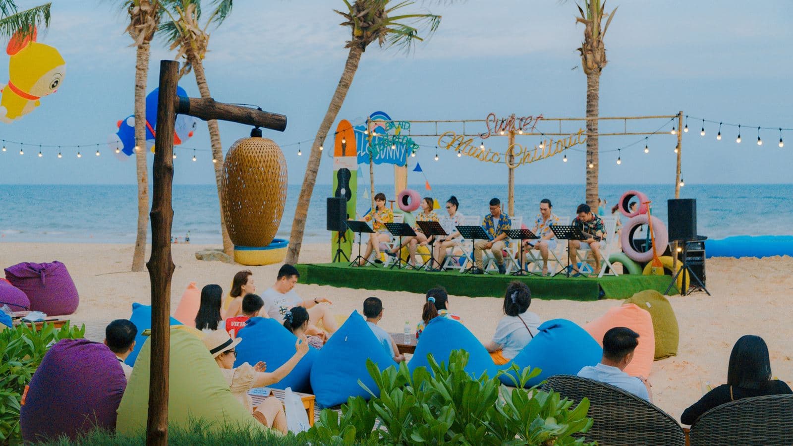 bars-beach-club