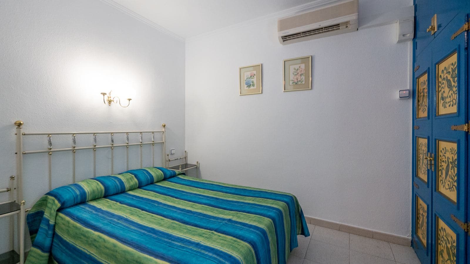 rooms-standard-room