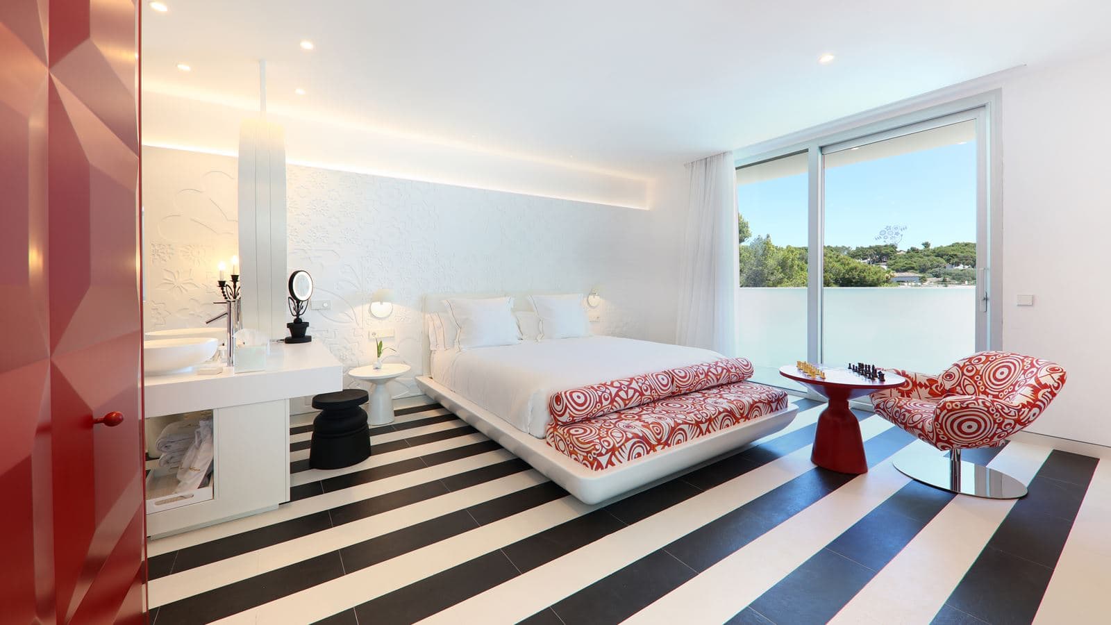 rooms-suite-games