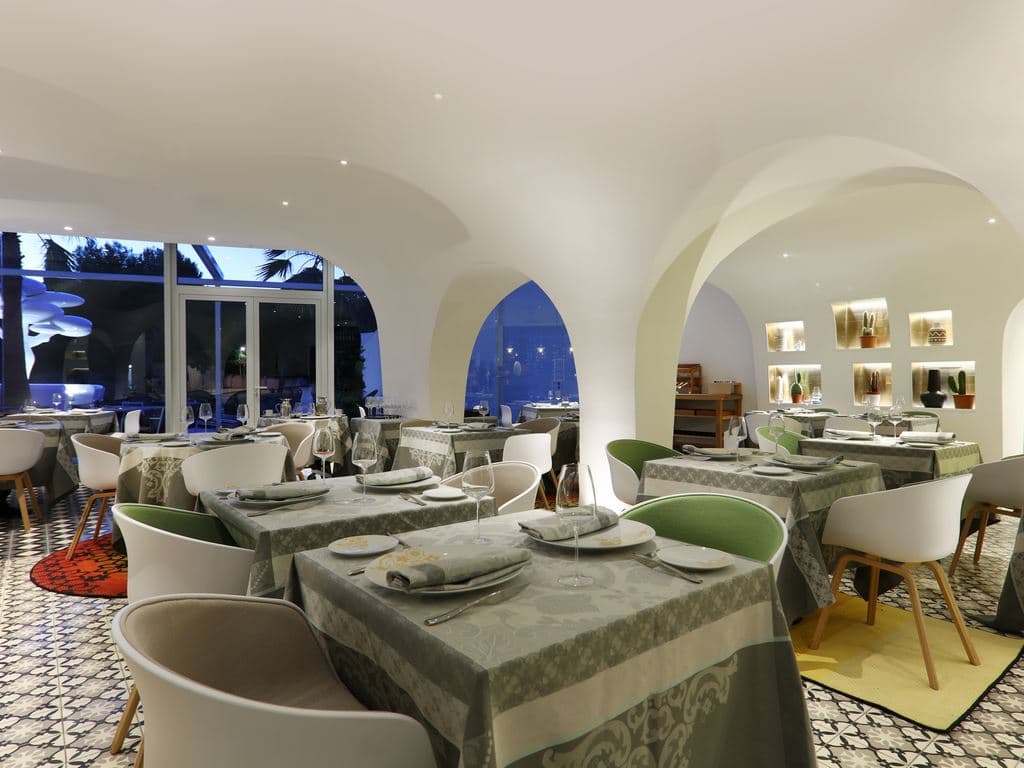 restaurants-astir-restaurant