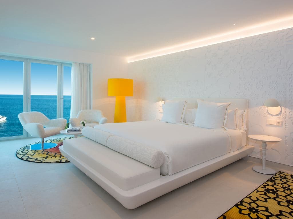 rooms-double-executive-priority-location-single-use