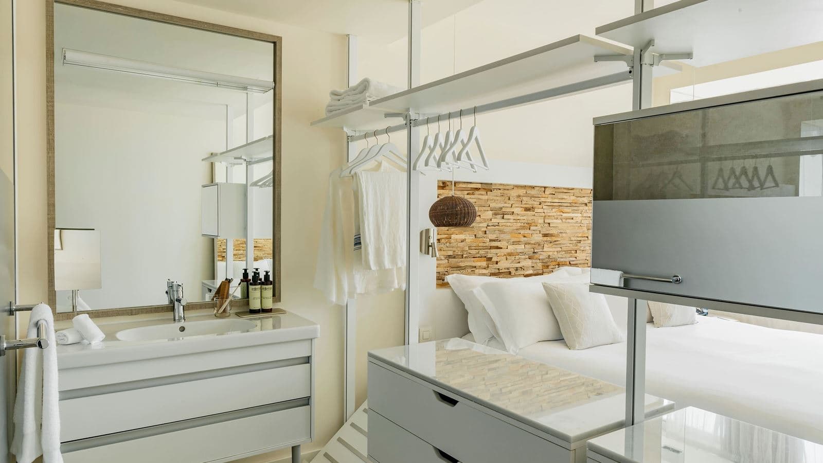 rooms-dbl-always-me