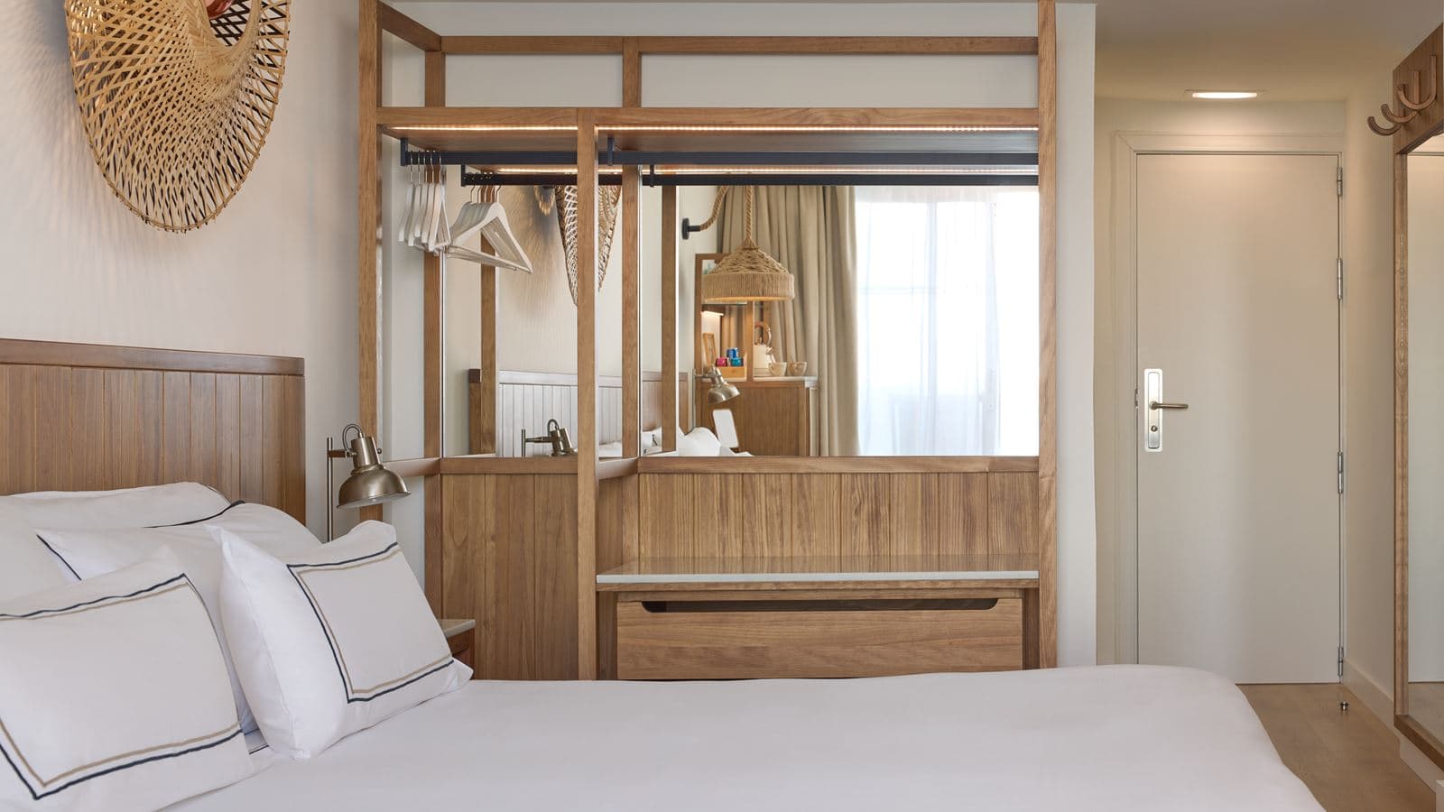 rooms-double-premium-frontal-sea-view