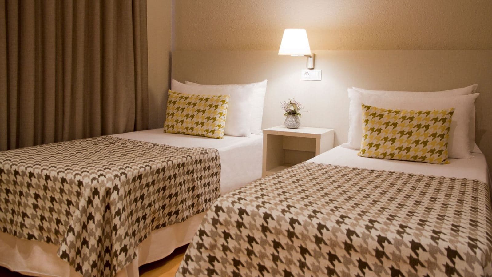 rooms-double-room