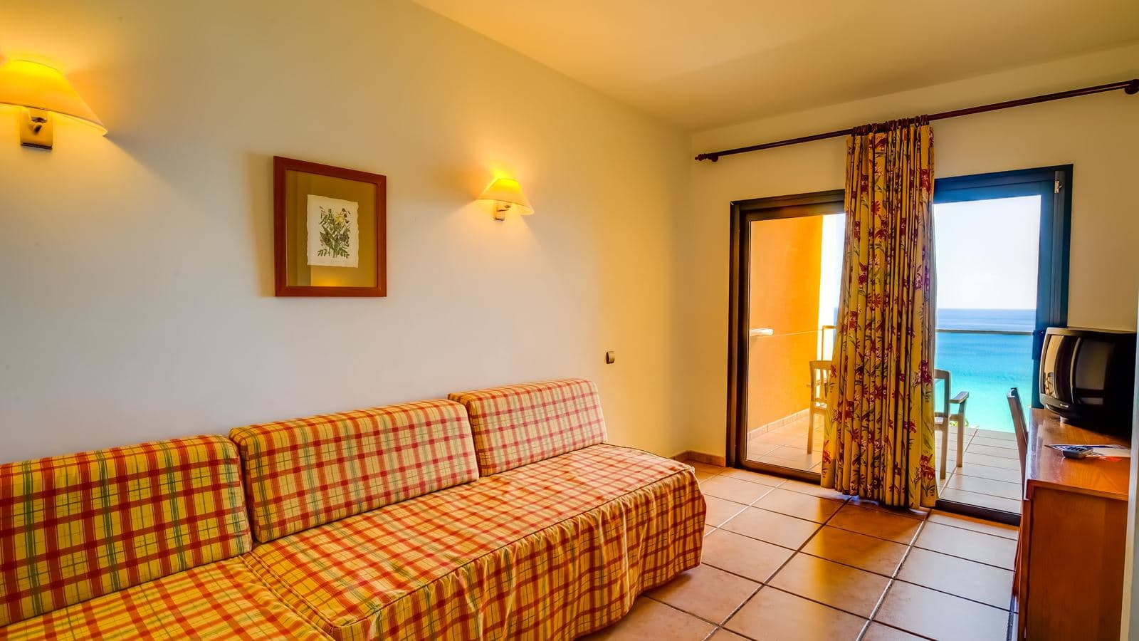 rooms-suite-sea-view-balcony-or-terrace